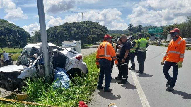 Dos personas mueren en accidente de tránsito en carreteras del Valle del Cauca