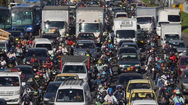 Entre conductores y pasajeros de moto hubo 275 víctimas fatales el año pasado.