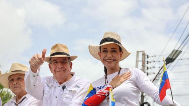 María Corina Machado y Edmundo González