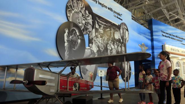 Uno de los atractivos turísticos de Atlanta es visitar el museo Delta de la aviación. Un recorrido por la historia de una de las aerolíneas más grandes del mundo.