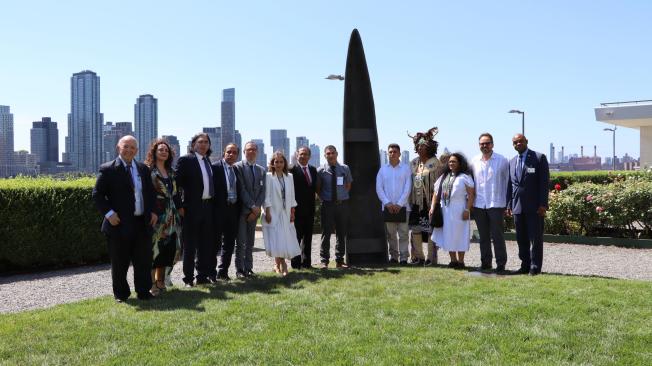 Inauguración del Monumento  Kusikawsay.