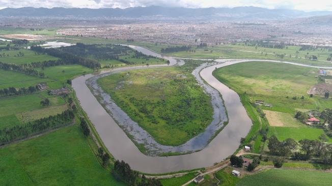 La CAR dice que se construirá humedales artificiales y biofiltros en la ronda del río Bogotá.