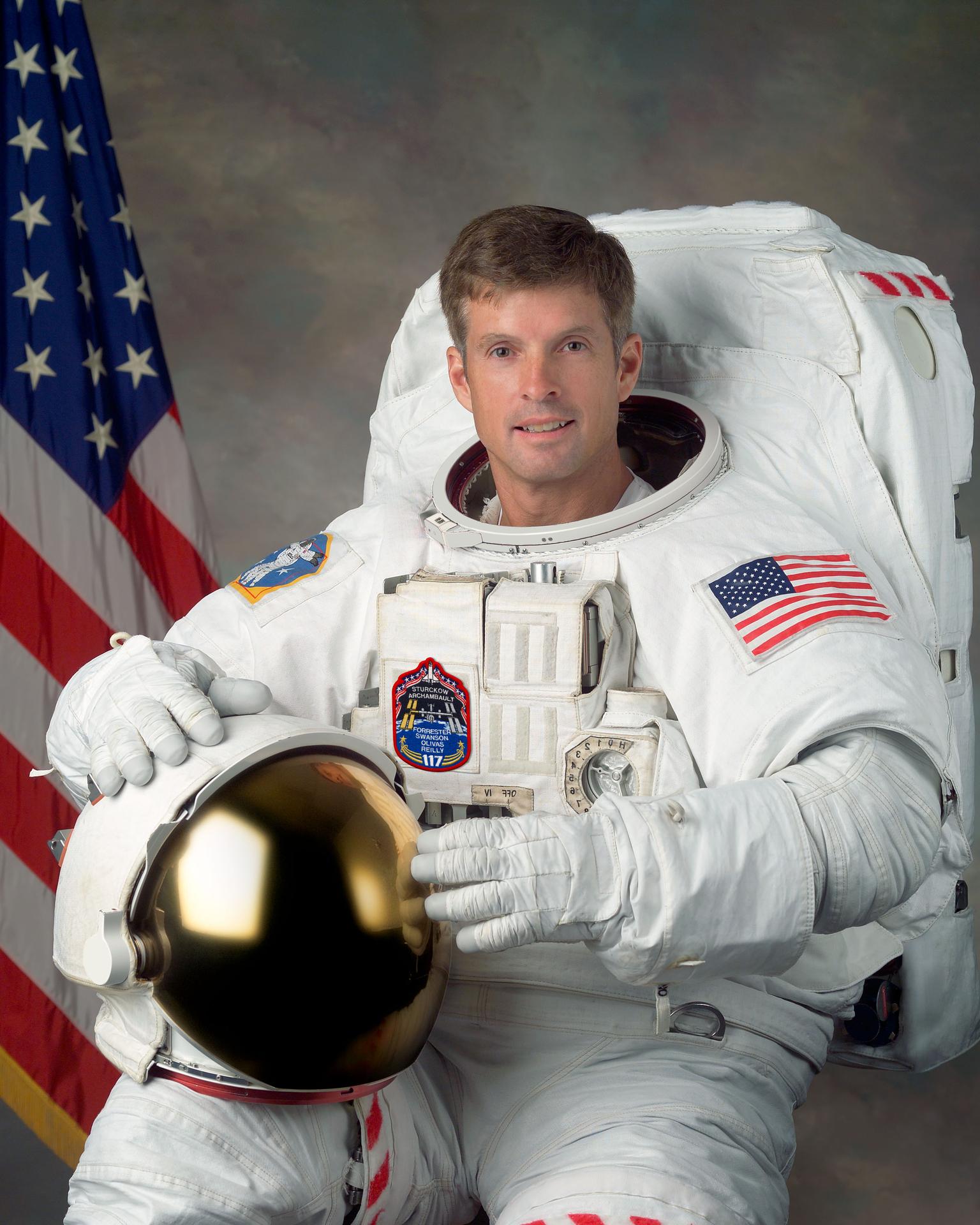 Official astronaut portrait for Steven Swanson