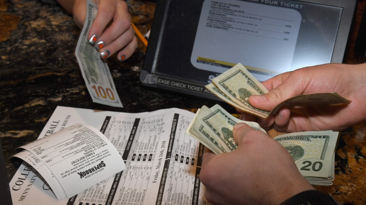 What Is a Unit in Sports Betting? article feature image