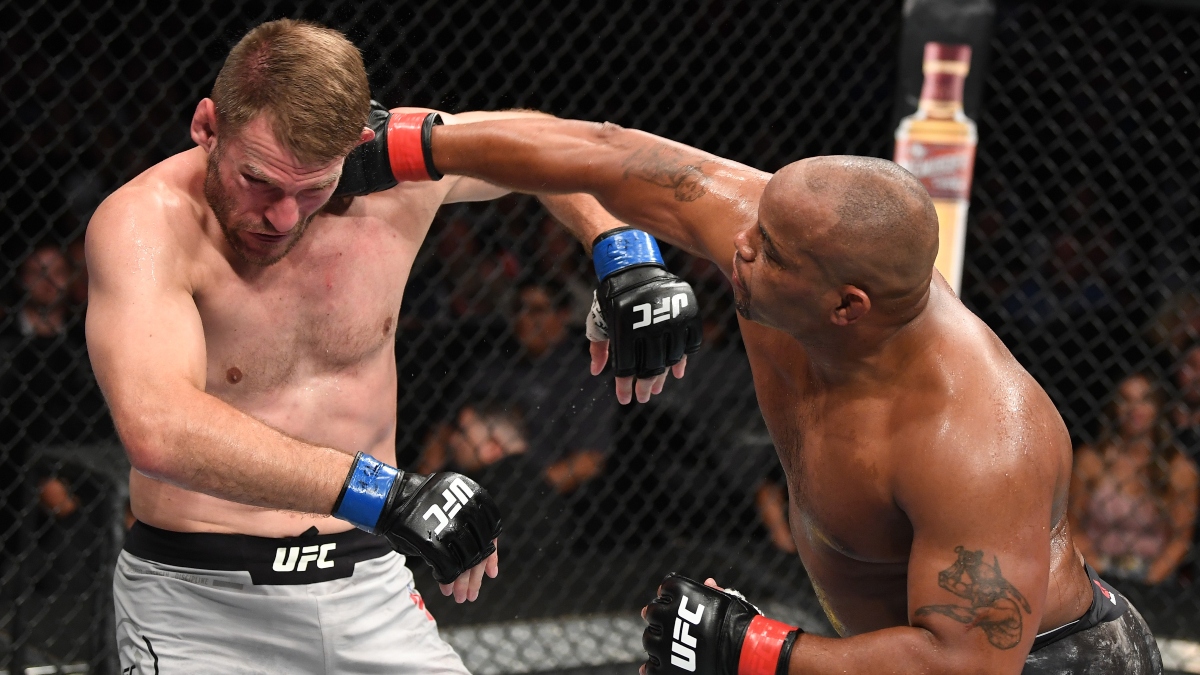 UFC 252 Odds, Picks & Promotions: Bet $1, Win $252 on the Cormier vs. Miocic Main Event! article feature image