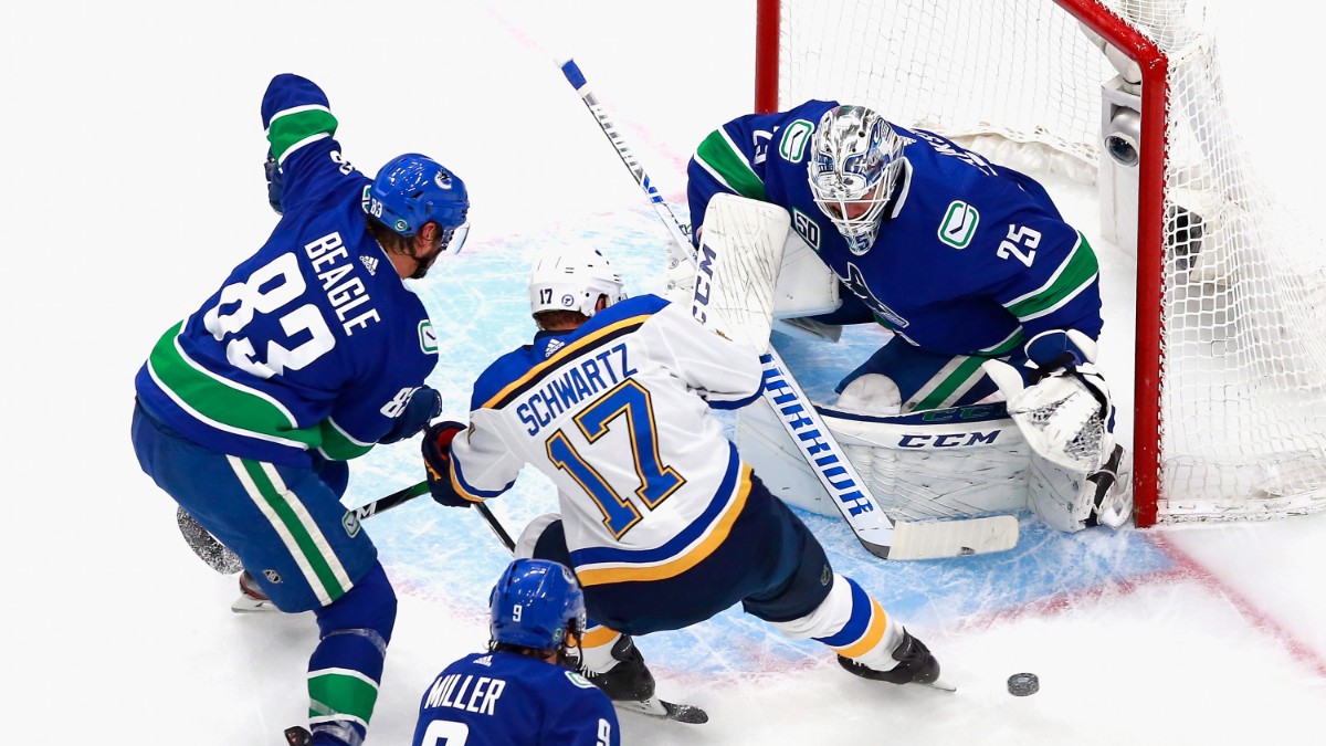 Golden Knights vs. Canucks: Vancouver Receiving No Love Image