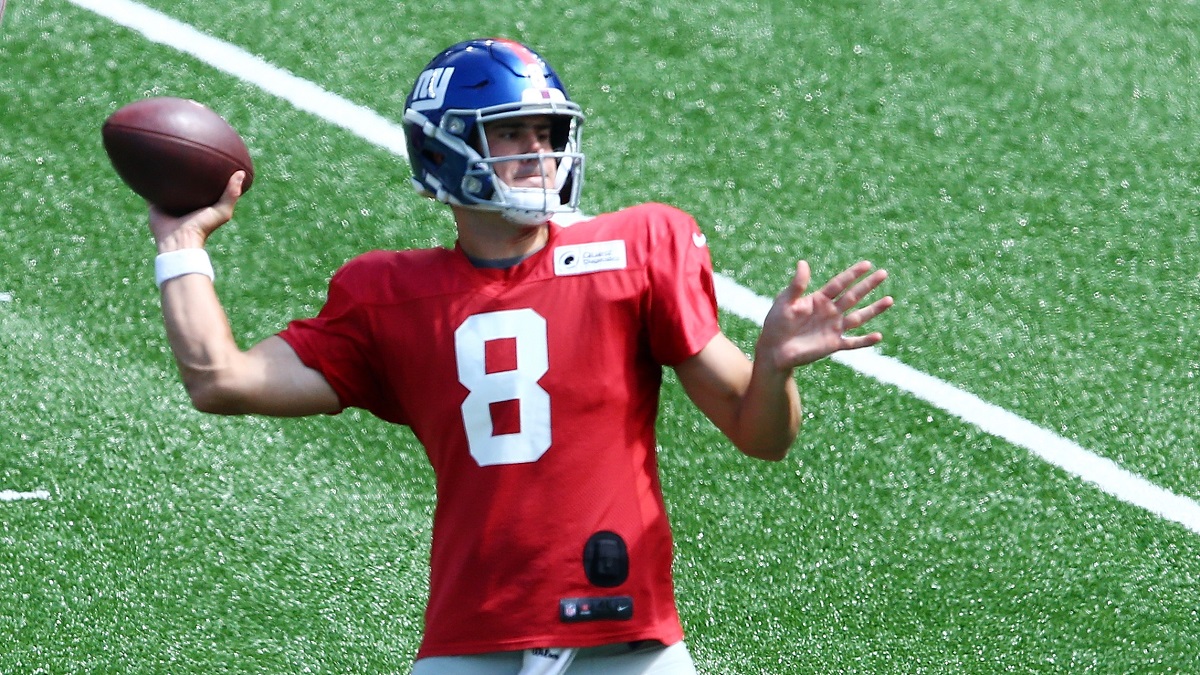 NFL Prop Bets: How to Bet Daniel Jones’ 2020 Passing Props article feature image