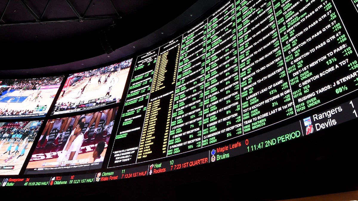 Las Vegas Man Charged in $8.5 Million Sports Betting Ponzi Scheme Image