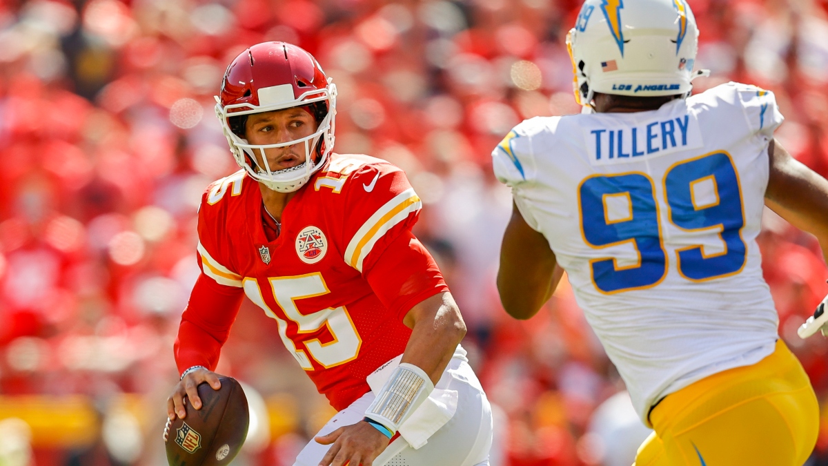 How Chiefs-Chargers Could Impact NFL Playoff Picture Image