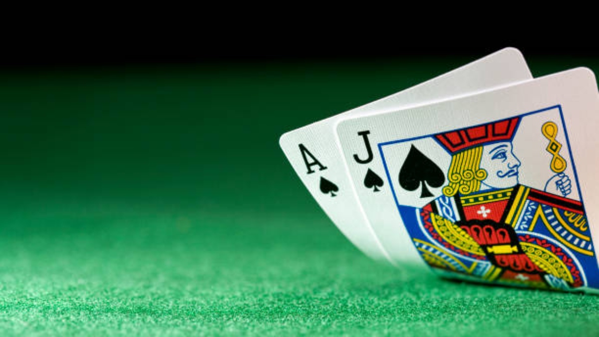 Common Blackjack Mistakes to Avoid Image