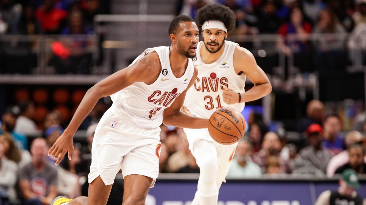 Cavaliers vs. Suns: Why Cleveland Will Handle Shorthanded Phoenix Image