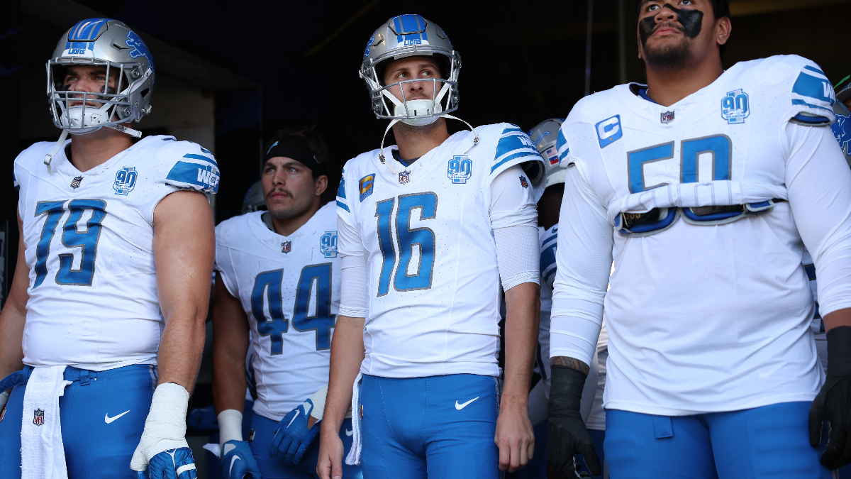 Lions vs. Chargers Odds: Opening Week 10 Spread, Total article feature image