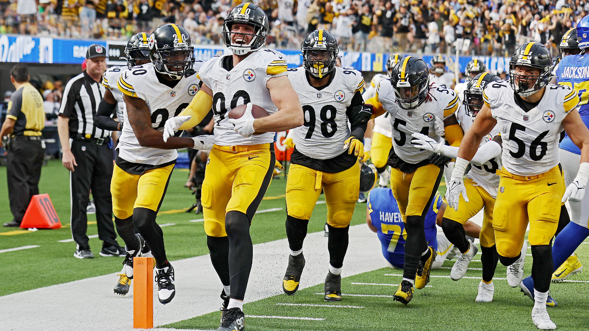 Jaguars vs Steelers Odds: Opening Week 8 Spread, Total article feature image