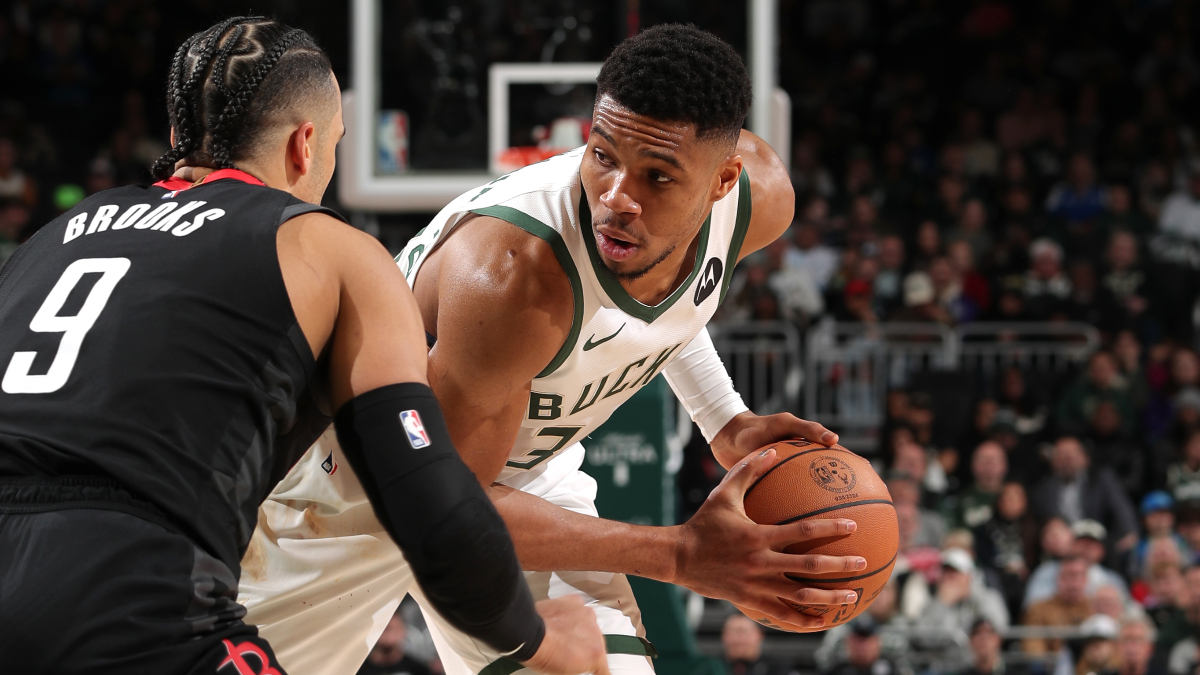 Bucks vs Rockets: Back the Milwaukee on the Road Image