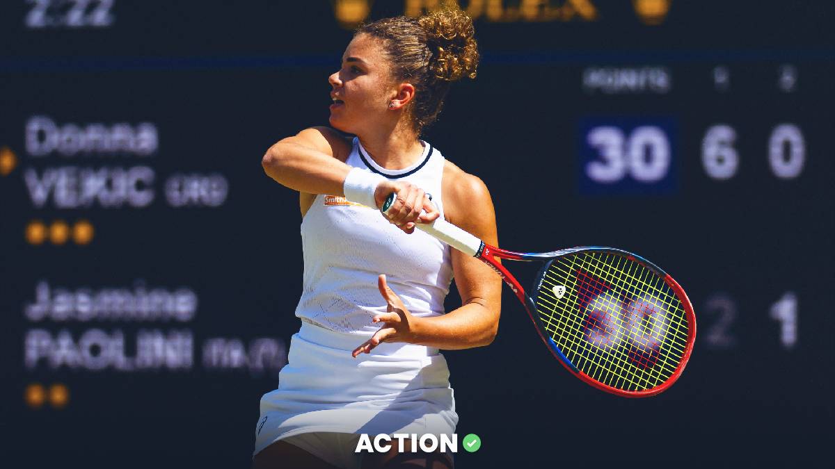 Krejcikova vs. Paolini: Experts Split on Wimbledon Final