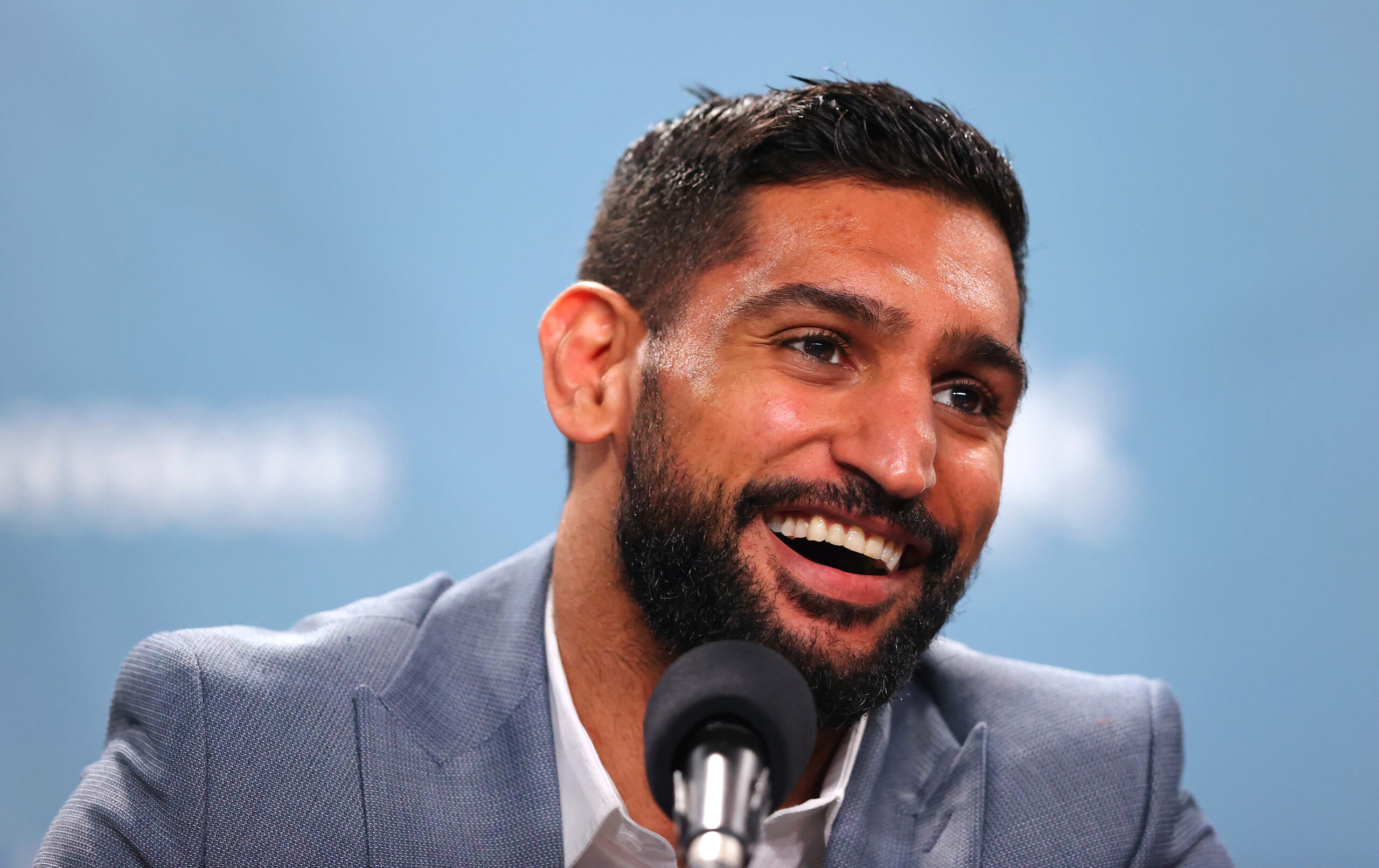 Amir Khan Previews Joshua vs Dubois, Labels Carl Froch ‘Bitter,’ and Reveals Possible Comeback Fight