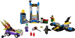 <h1>The Joker Batcave Attack</h1><div class='tags floatleft'><a href='/https/brickset.com/sets/10753-1/The-Joker-Batcave-Attack'>10753-1</a> <a href='/https/brickset.com/sets/theme-Juniors'>Juniors</a> <a class='subtheme' href='/https/brickset.com/sets/subtheme-DC-Comics-Super-Heroes'>DC Comics Super Heroes</a> <a class='year' href='/https/brickset.com/sets/theme-Juniors/year-2018'>2018</a> </div><div class='floatright'>©2018 LEGO Group</div>