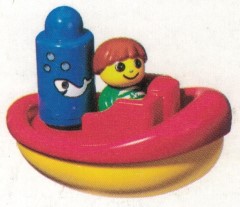 <h1>Bathtime Boat</h1><div class='tags floatleft'><a href='/https/brickset.com/sets/2098-1/Bathtime-Boat'>2098-1</a> <a href='/https/brickset.com/sets/theme-Primo'>Primo</a> <a class='year' href='/https/brickset.com/sets/theme-Primo/year-1997'>1997</a> </div><div class='floatright'>©1997 LEGO Group</div>