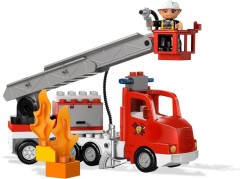 <h1>Fire Truck</h1><div class='tags floatleft'><a href='/https/brickset.com/sets/5682-1/Fire-Truck'>5682-1</a> <a href='/https/brickset.com/sets/theme-Duplo'>Duplo</a> <a class='year' href='/https/brickset.com/sets/theme-Duplo/year-2011'>2011</a> </div><div class='floatright'>©2011 LEGO Group</div>