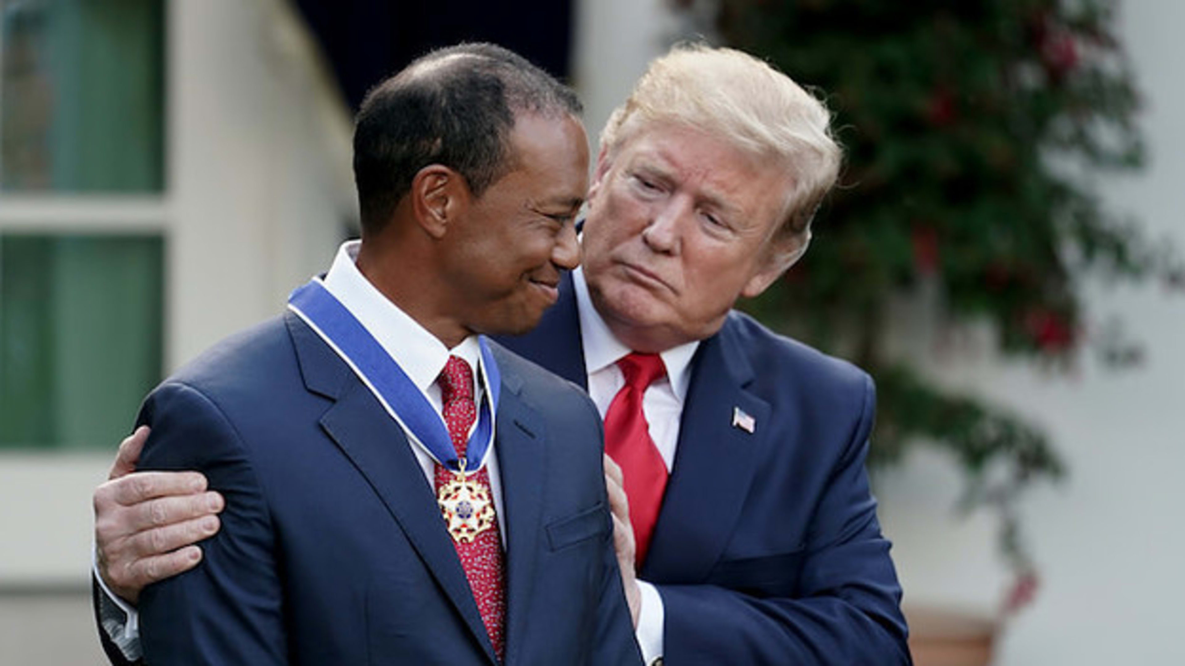 Donald Trump gives Tiger Woods the Presidential Medal of Freedom.