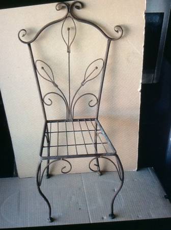 Vintage wrought iron doll chair 1