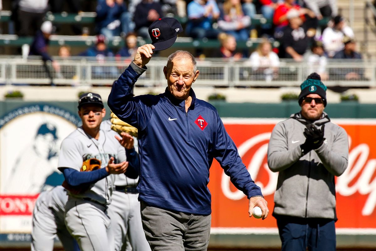 SHOCKER! Twins announcer Jim Kaat makes another stupid comment