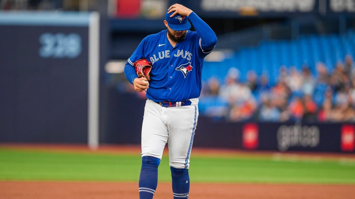 Alek Manoah has been so awful the Blue Jays sent him to the rookie circuit [Update]