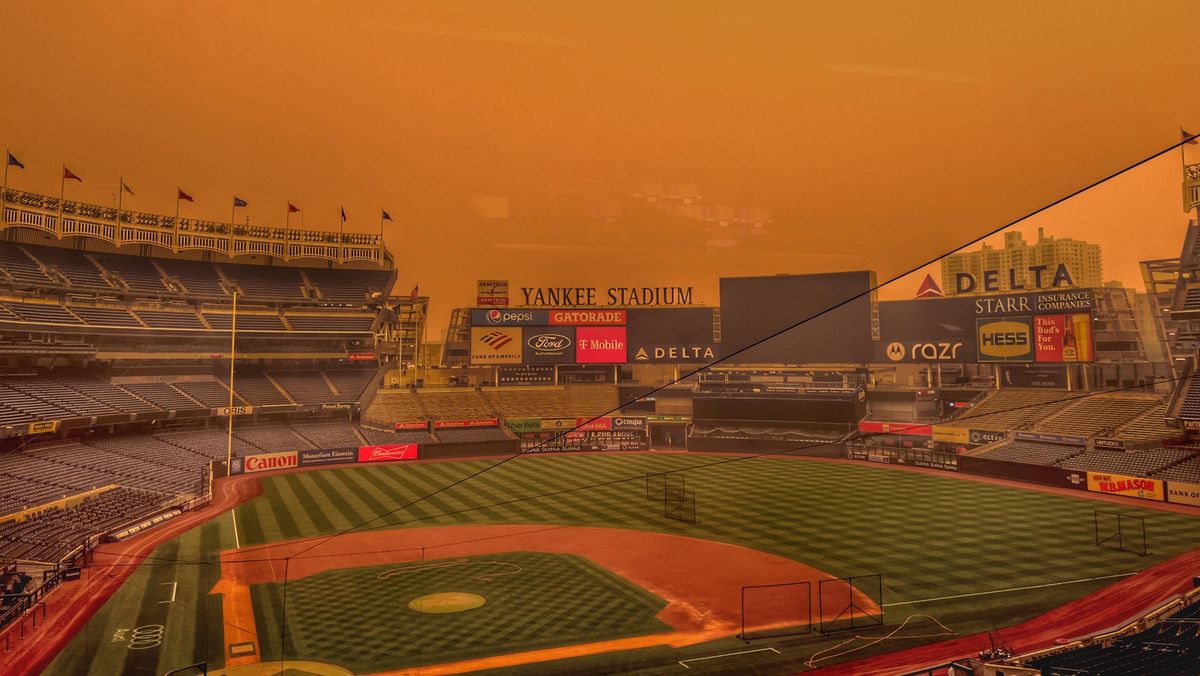Hazardous air quality won't stop baseball in New York — just postpone it [Update]