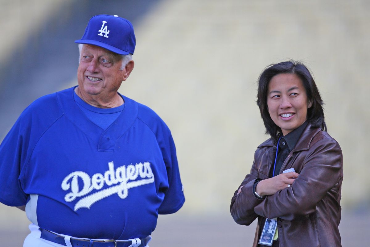 Marlins hire Kim Ng, first woman GM in baseball history
