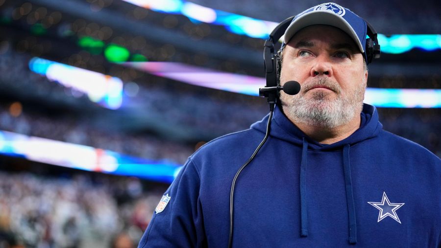 AMC should reboot the <i>Walking Dead</i> starring lame duck Mike McCarthy