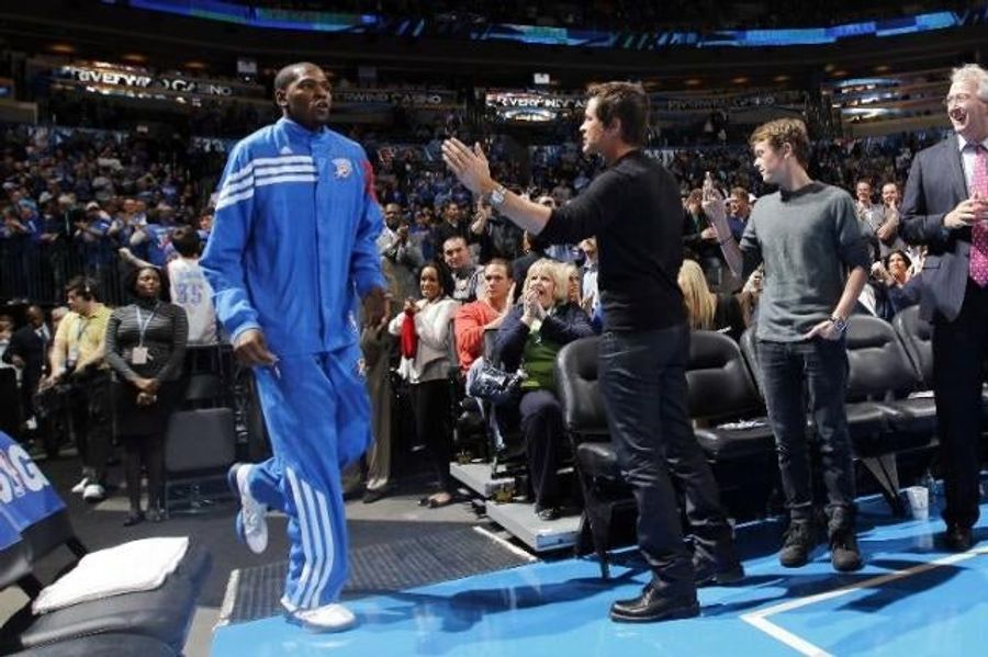 Rob Lowe Is Literally The Biggest OKC Thunder Fan In The World