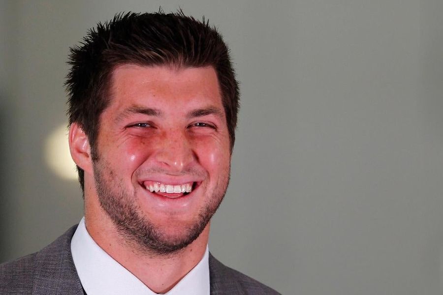 Anonymous Florida Couple Pays $100,000 For A Day With Tim Tebow