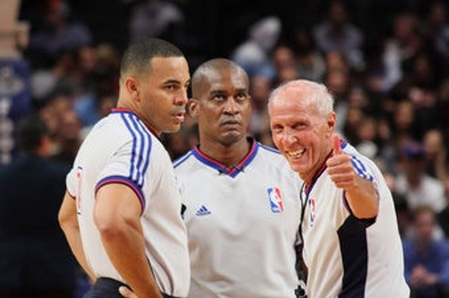 Economists Confirm That NBA Referees Are Biased