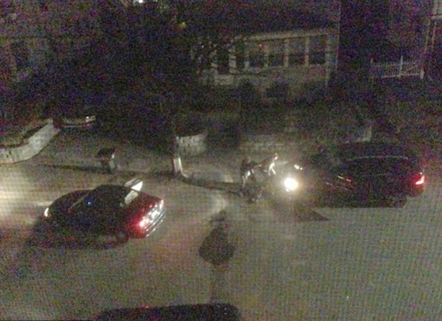 The First Photos Of The Boston Bombing Suspects&#39; Shootout With Police