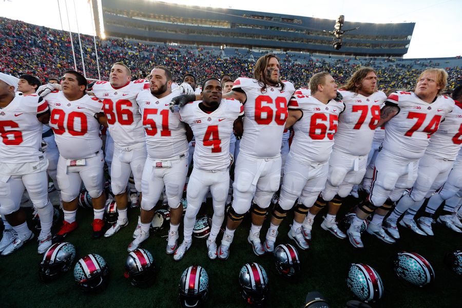 Lowsman Trophy Watch: Ohio State&#39;s O-Line Clears A Path