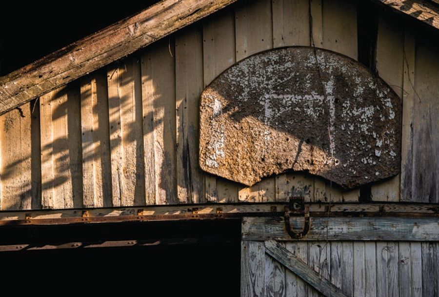 11 Of America&#39;s Most Scenic And Significant Basketball Hoops