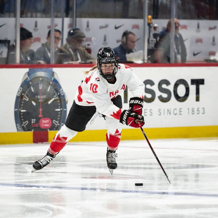 New York picks F Sarah Fillier No. 1 in PWHL draft