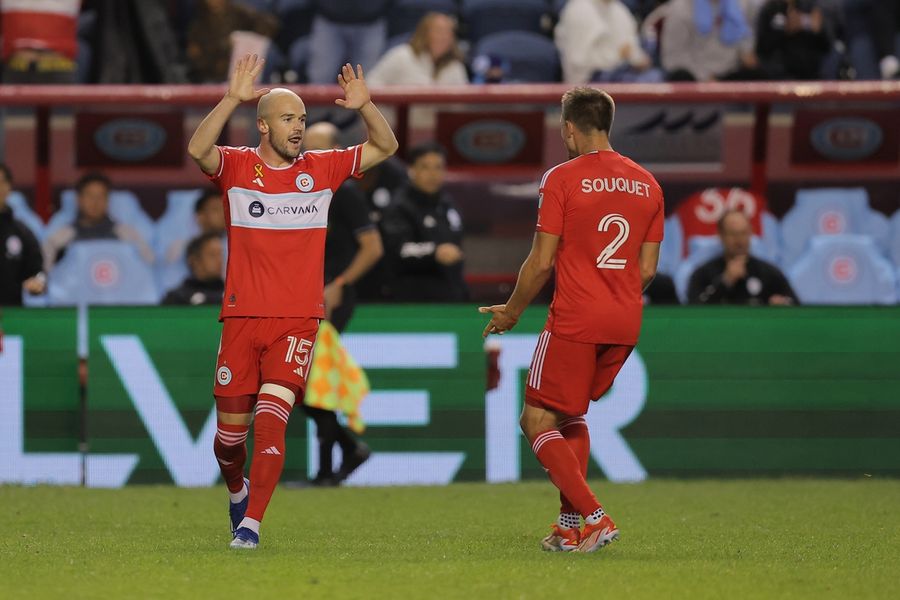 Pair of first-half goals all DC United needs to top slumping Fire