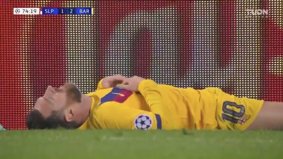 Lionel Messi Pulls Off One Of The Worst Misses Of His Career, Presumably To Prove He&#39;s Human