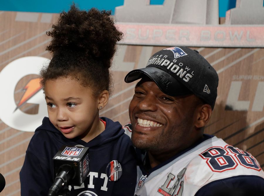 Martellus Bennett&#39;s Daughter Is Moving Up The Sports Baby Rankings