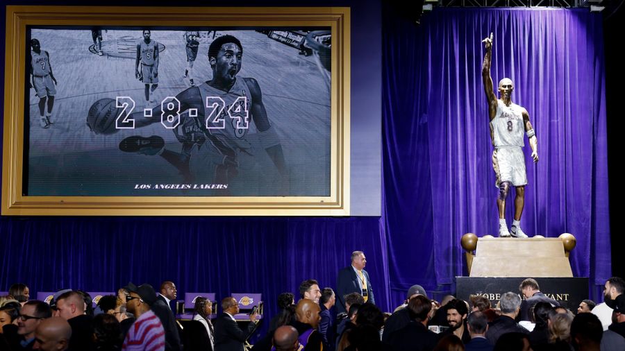 It still doesn't feel like Kobe Bryant is dead