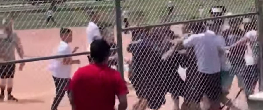 Parents Brawl At 7-Year-Olds&#39; Baseball Game