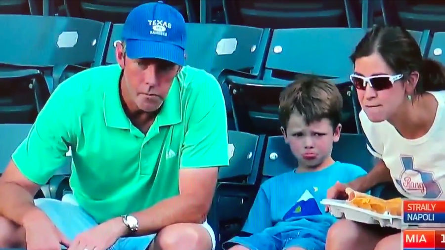 Young Fan Left Miserable After Father&#39;s Valiant Effort To Catch Foul Ball Falls Short