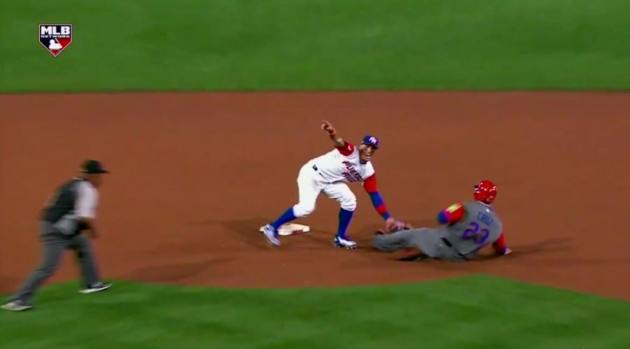 Javier Baez Started Celebrating This Tag Before He Even Caught The Ball