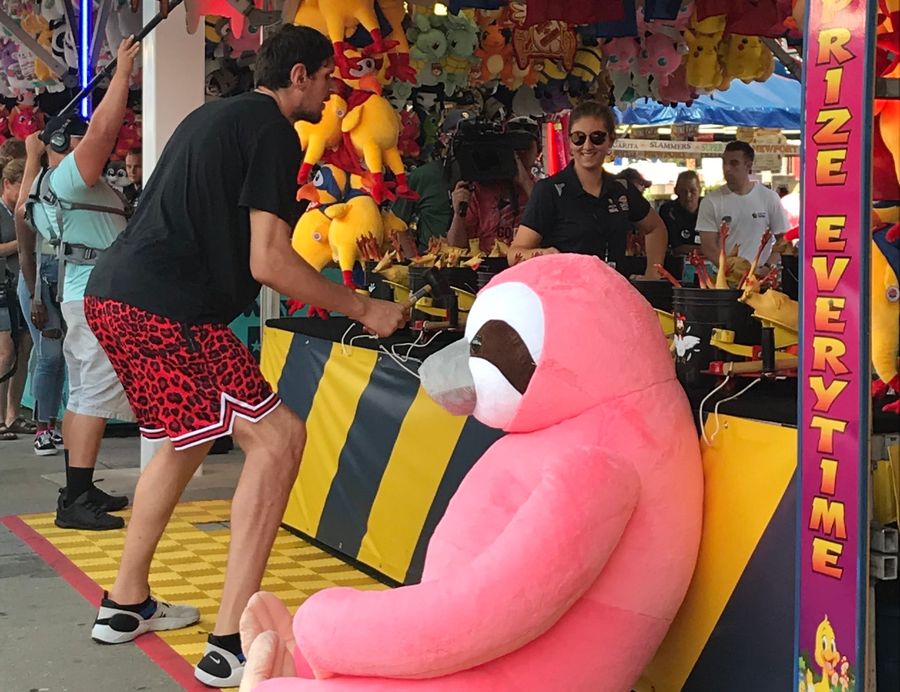 Boban Marjanovic Enjoys State Fair Of Texas