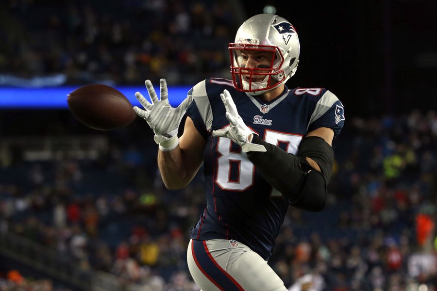 Gronk Is The Best Tight End In Football, And The Patriots&#39; Best Chance