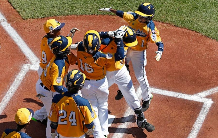 Chicago&#39;s Little Leaguers Are Fun, Fast, And Don&#39;t Care For Stop Signs