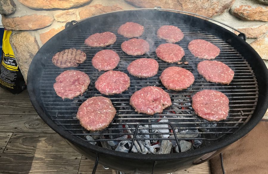 You Are Cheesing Your Cheeseburgers All Wrong And I Can&#39;t Stand It Anymore