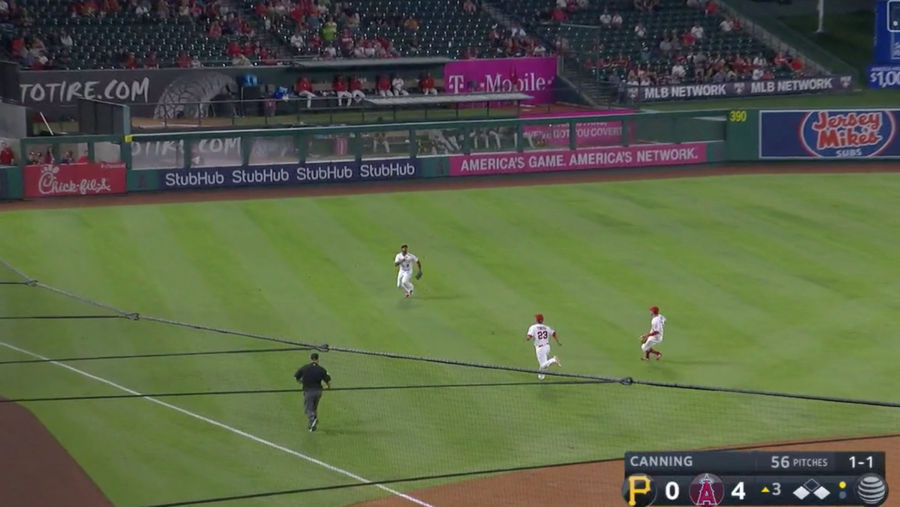 Josh Bell&#39;s Bloop Single Short-Circuited The Entire Angels Defense