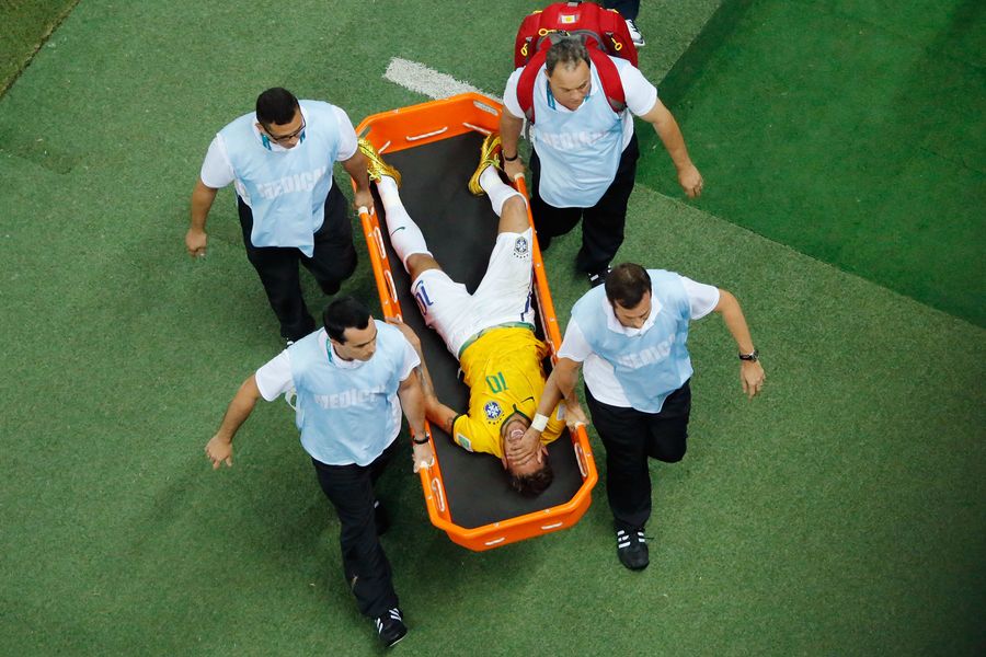 No, Neymar Can&#39;t Come Back This World Cup. That Could Paralyze Him.